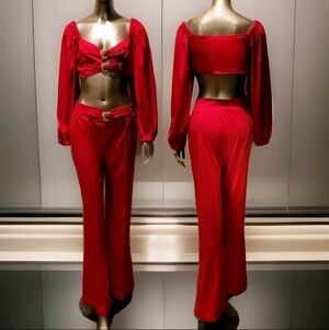 NWT Glamourous Red Buckled Front Crop Top & Flare Leg Pants Sz L